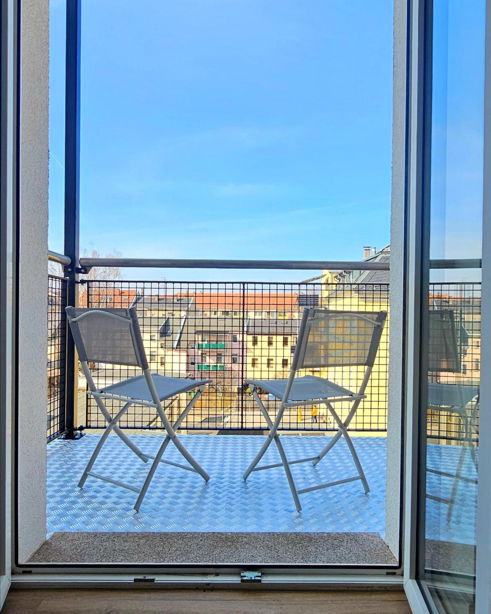 Apartment Lace Stilvoll In Der Spitzenstadt Plauen
